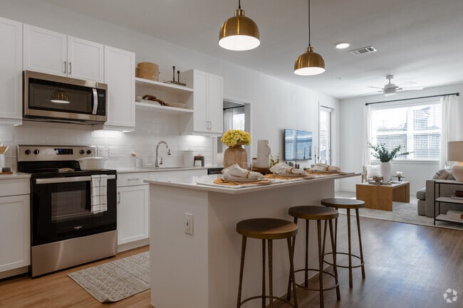 2BR, 2BA - 1,120SF - Citizen House Wolf Ranch