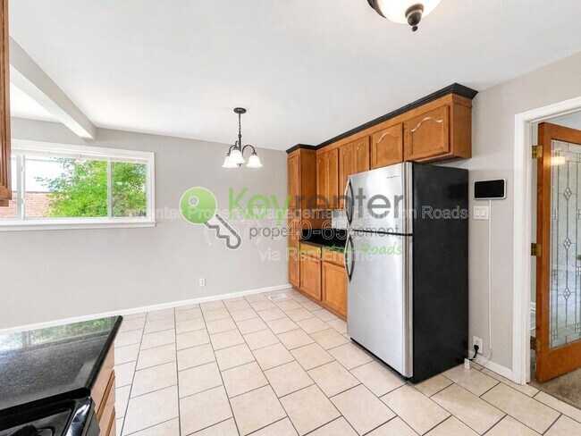 Foto del edificio - 543 McLean St