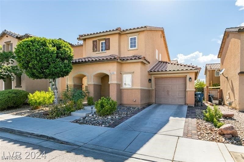 Foto principal - 11895 Giles St