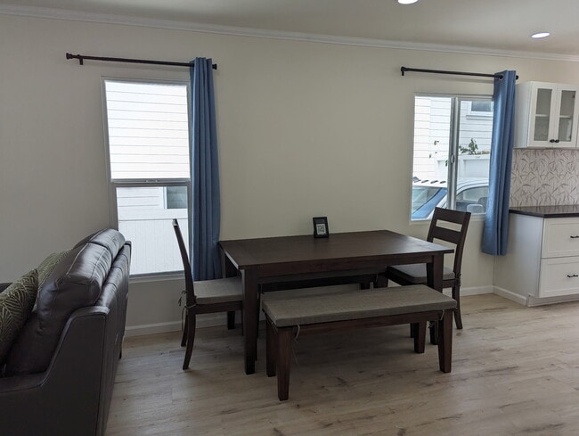 Foto del edificio - 1041 2nd St