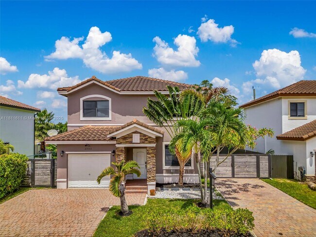Foto del edificio - 23061 SW 114th Path