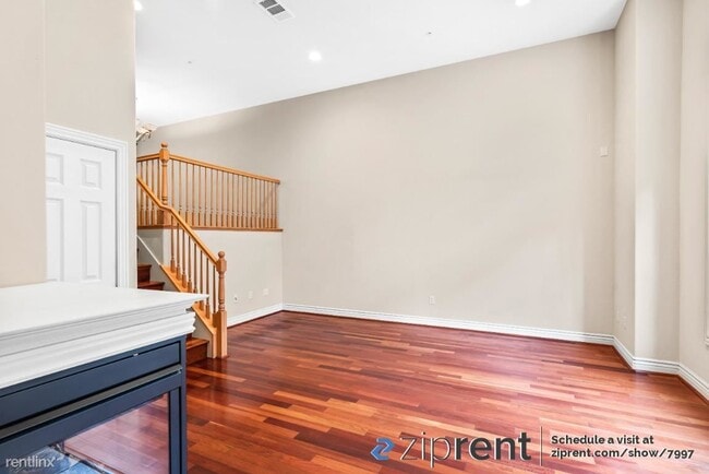 Building Photo - 3 br, 2.5 bath Townhome - 254 Fringe Tree ...