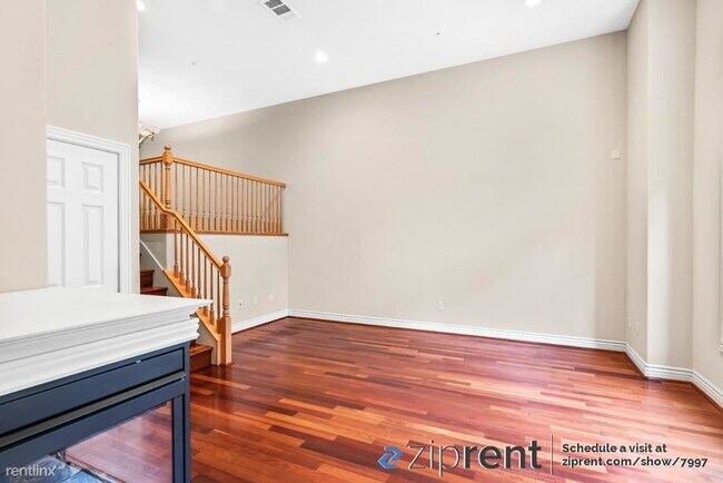 Foto del edificio - 3 br, 2.5 bath Townhome - 254 Fringe Tree ...