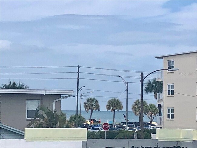 Foto del edificio - 95 144th Ave