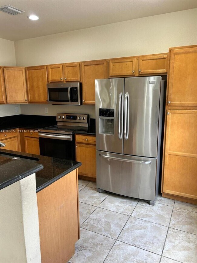 Foto del edificio - 9360 SW 170th Passage