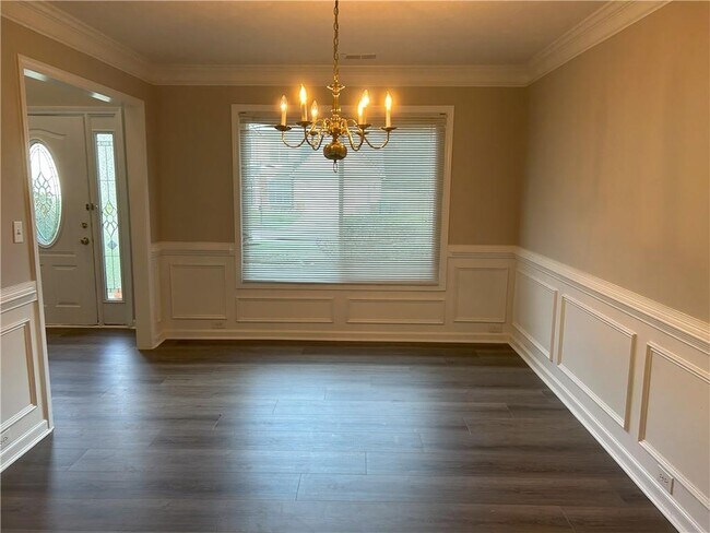 Foto del edificio - 1551 Swan Valley Ct