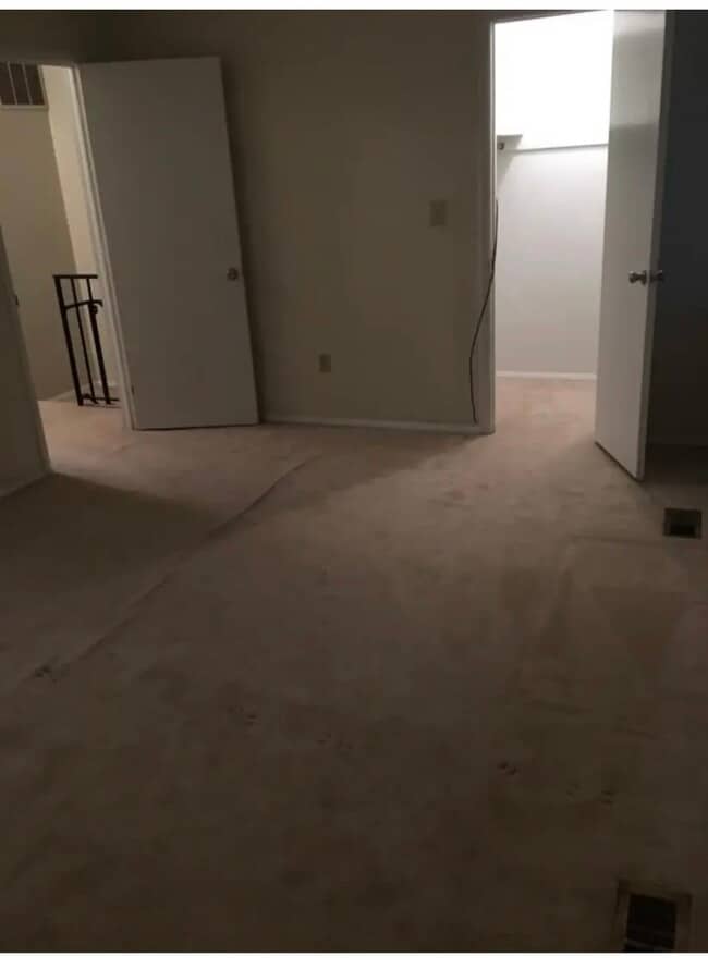 Building Photo - 12 Sunnybrook Cir