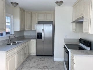 Foto del edificio - 521 E 3rd Ave