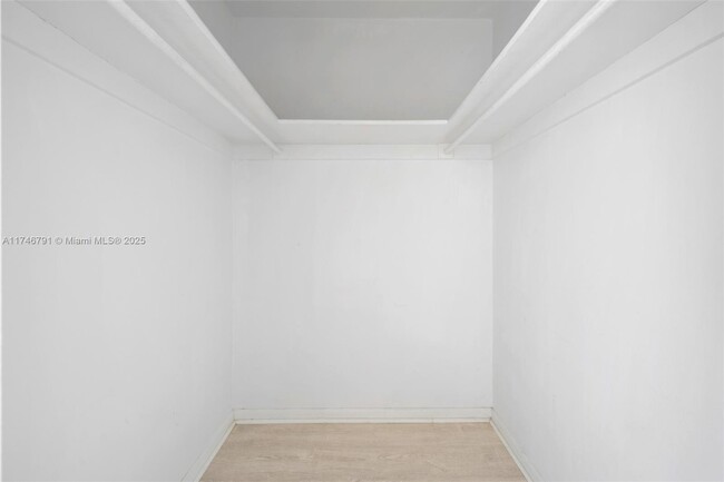 Foto del edificio - 1200 West Ave