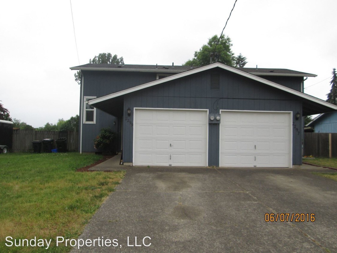 Foto principal - 2297 Dakota St