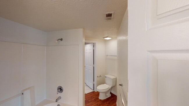 Interior Photo - Ashton at Waterford Lakes