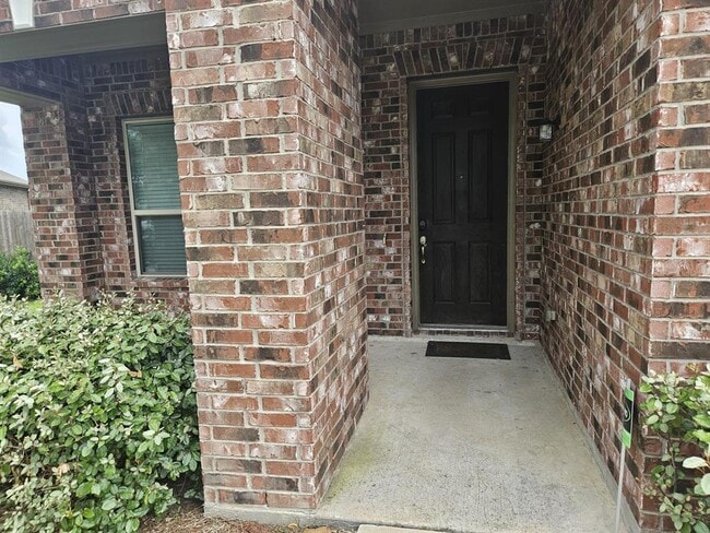Building Photo - 15615 Carberry Hills Ct