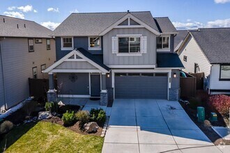 Building Photo - 3760 SW Badger Ct
