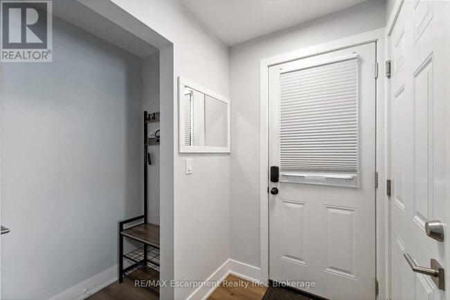 Building Photo - 4129 Acheson Ave