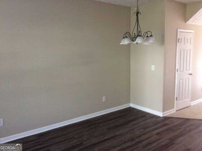 Foto del edificio - 4143 High Park Ln