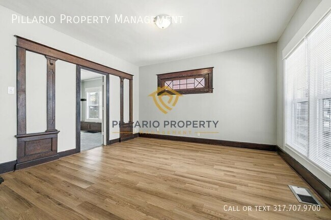 Foto del edificio - 3625 N Kenwood Ave