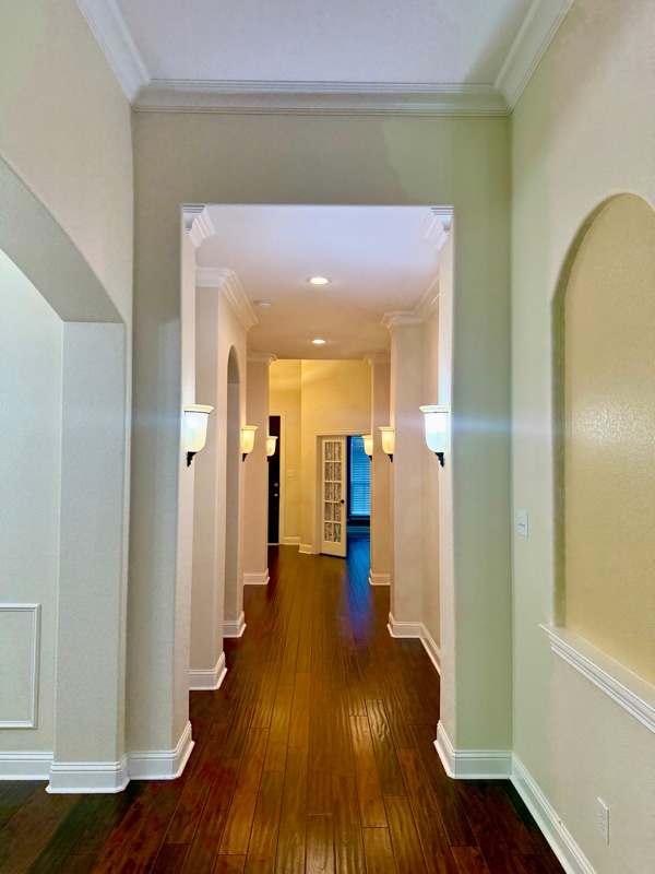 Building Photo - 1734 Boxwood Ln
