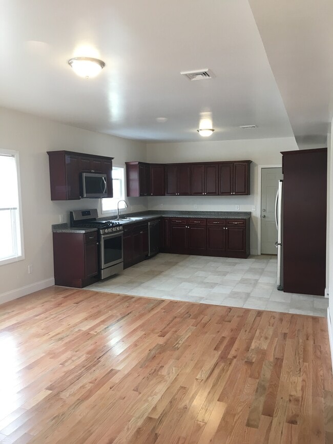 Kitchen - 22 Gage St
