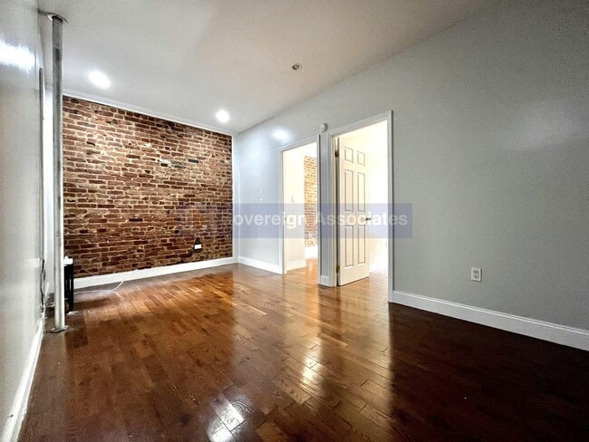 Building Photo - 539 W 156th St