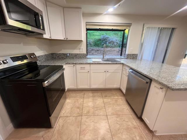 Building Photo - 821 Mulberry Dr