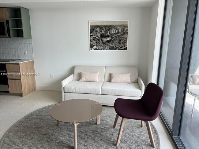 Foto del edificio - 159 NE 6th St