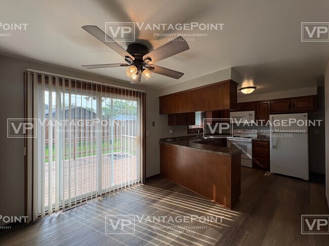 Foto del edificio - 1217 Driftwood Dr