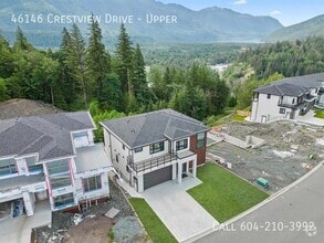 Building Photo - 46146 Crestview Dr