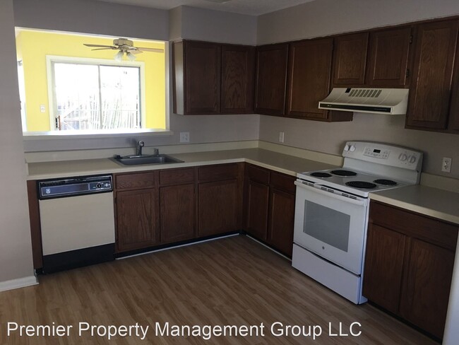 Building Photo - 5123 Mallards Landing Dr