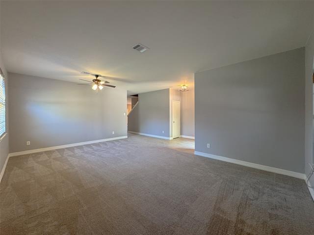 Building Photo - 8005 Hidden Path Ln