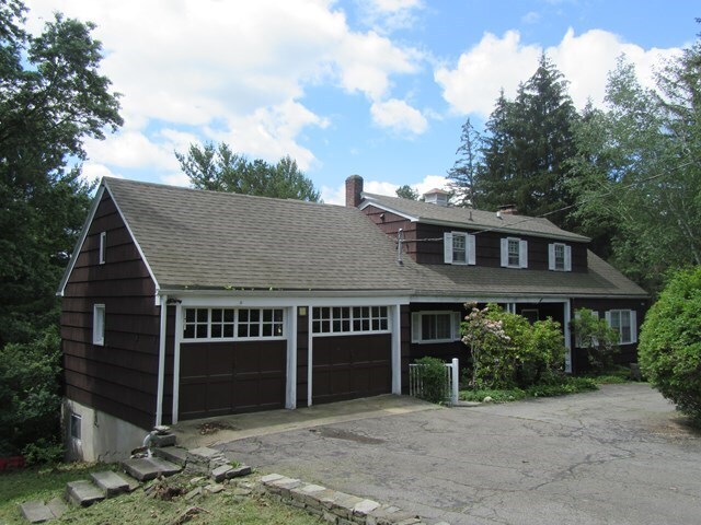 Building Photo - 1729 Pinnacle Rd