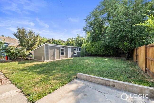 Foto del edificio - Charming Home in Perfect Location!