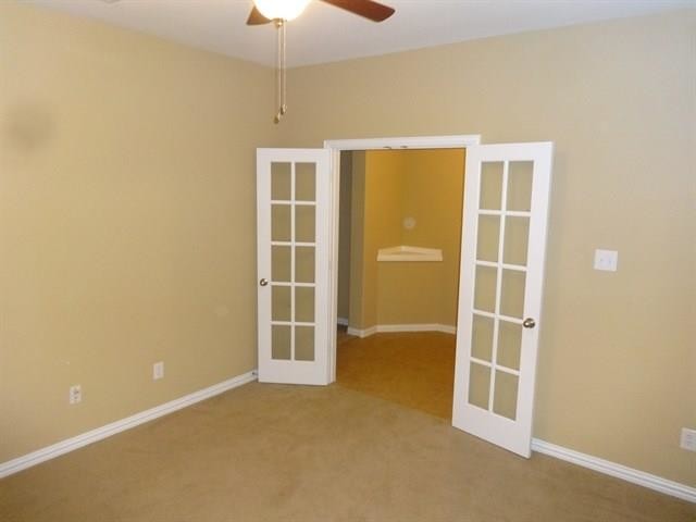 Building Photo - 813 Hawk Valley Dr