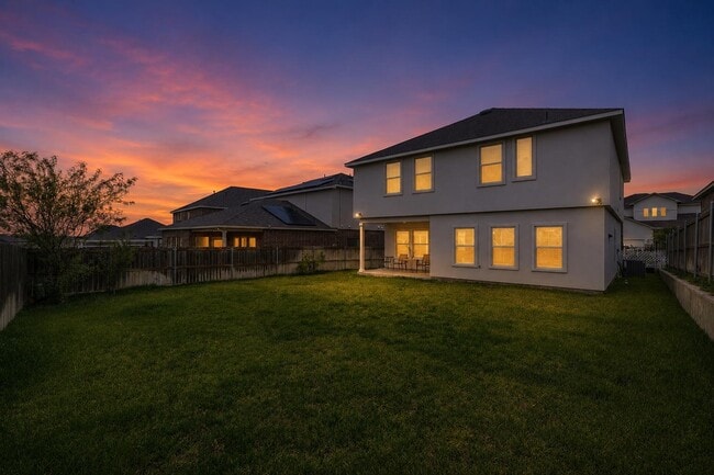 Building Photo - 1506 Sombras Dr