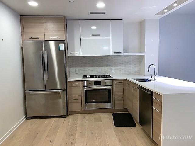 Foto del edificio - 451 Donahue St