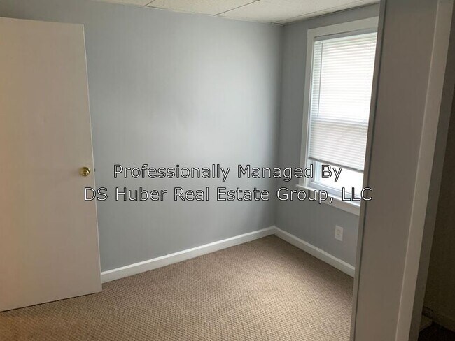 Building Photo - 3531 Bergman Ave