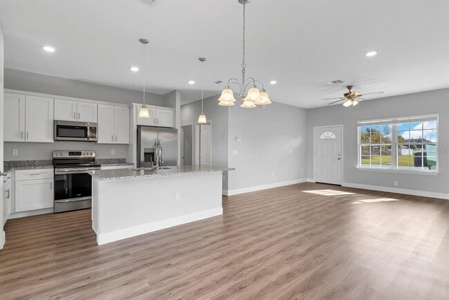 Building Photo - 10697 N Dragonis Dr
