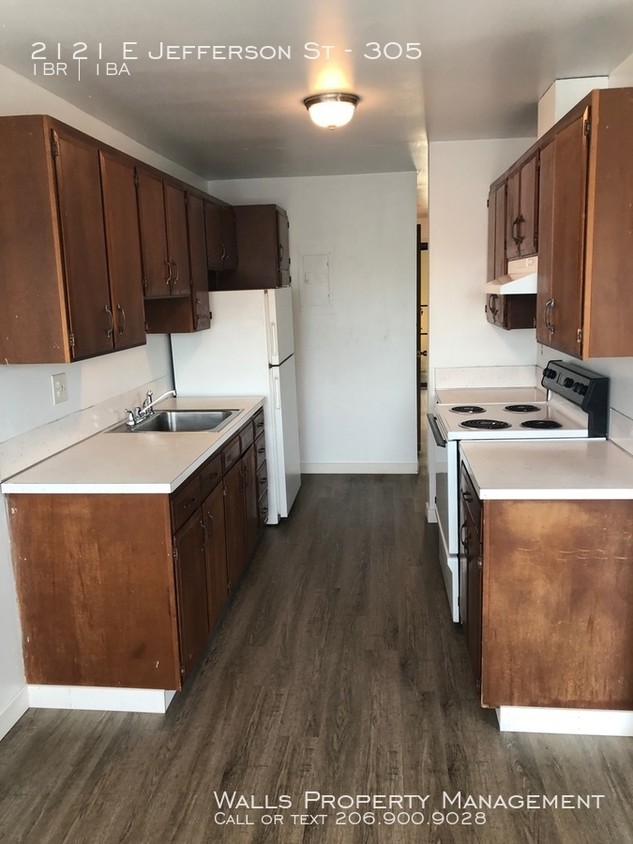 Foto principal - 2121 E Jefferson St