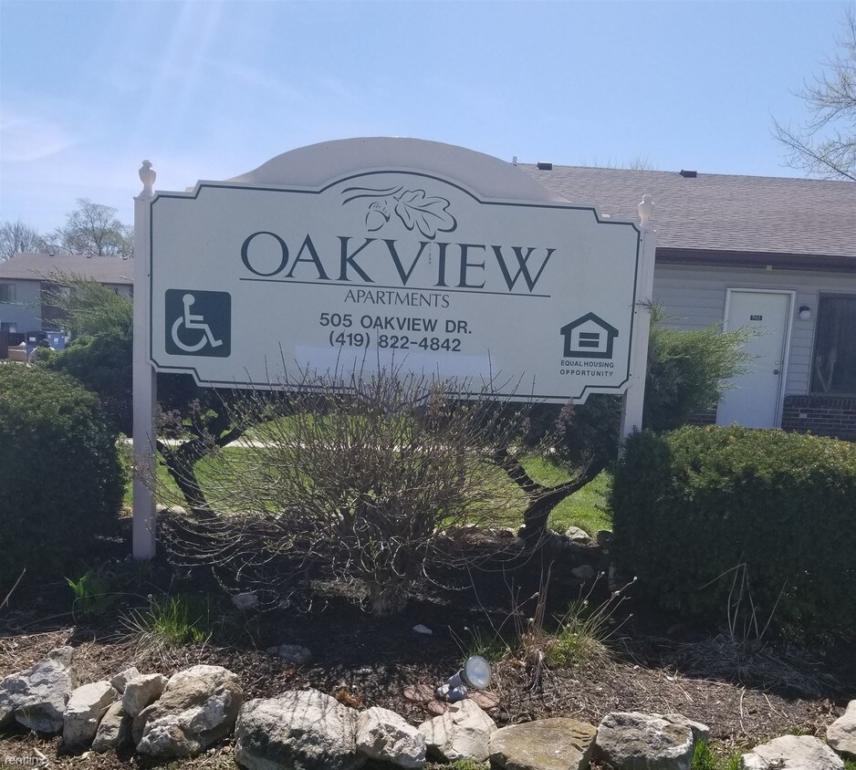 Primary Photo - 2 br, 1 bath Apartment - Oakview Apartments