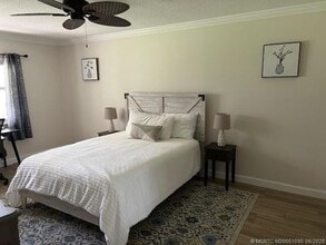 Building Photo - 1909 SW Palm City Rd