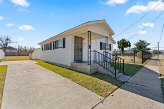 Building Photo - 4906 Farmer St