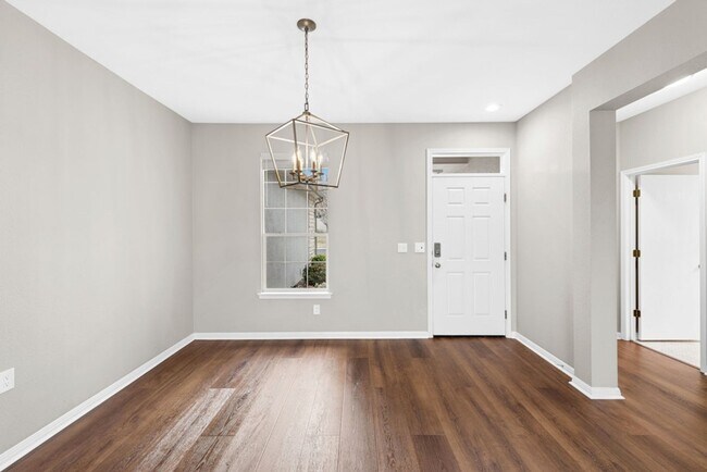 Foto del edificio - 139 Nolan Dr