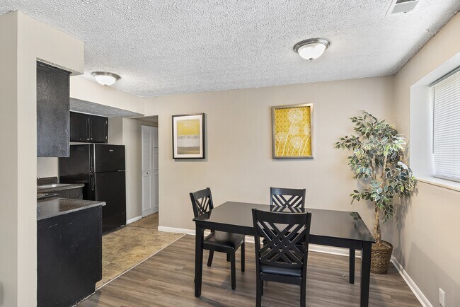 Foto del edificio - Greenway Apartments