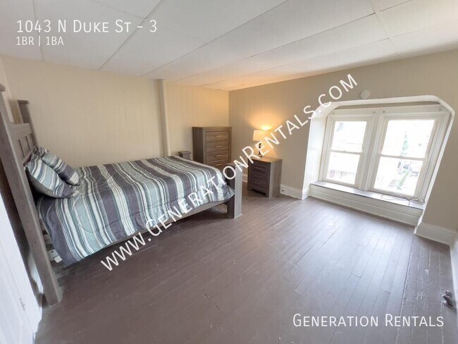 Building Photo - 1043 N Duke St