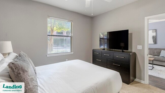 Building Photo - 15777 Quorum Dr