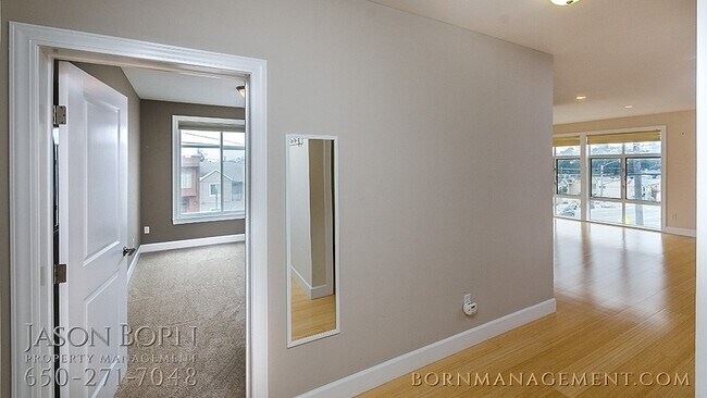 Building Photo - 89 Goethe St
