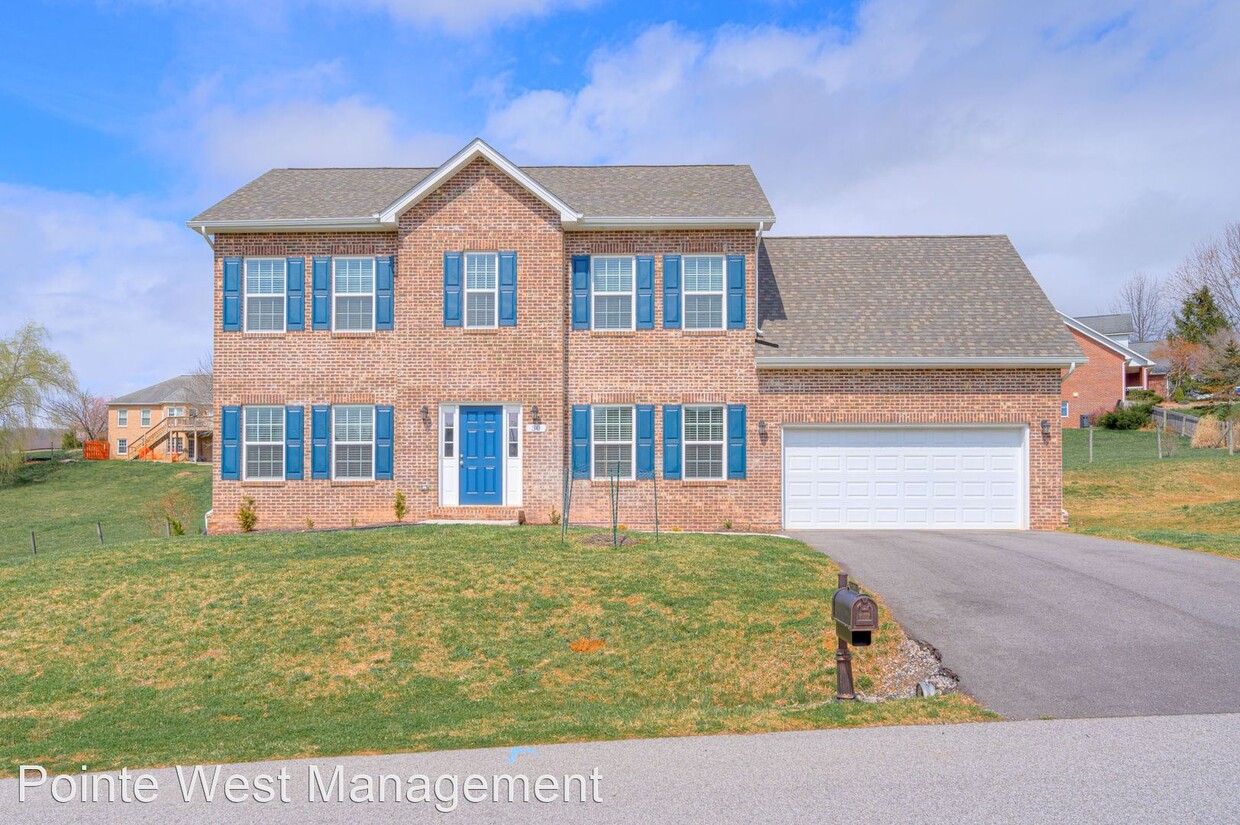 4 br, 2.5 bath House 30 Siena Drive House for Rent in Christiansburg, VA