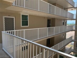 Building Photo - 5500 Bonita Beach Rd SW