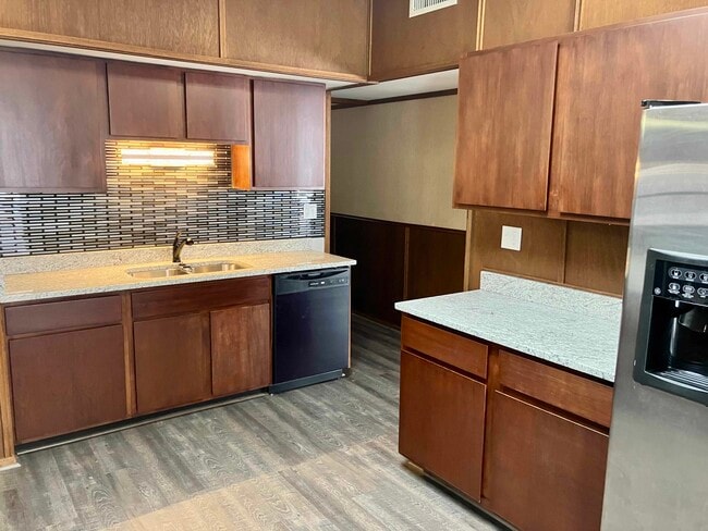 lavavajillas - 6751 Geneva Ave S