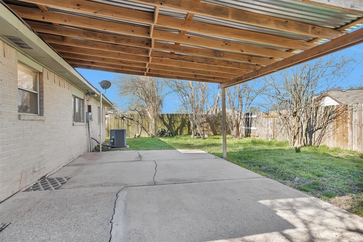 Foto del edificio - 4627 Hickorygate Dr