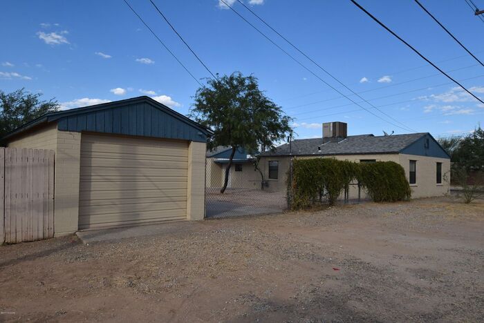 Foto del edificio - 2605 N Palo Verde Ave